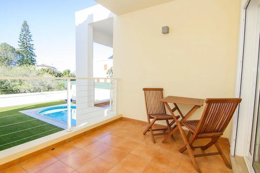 Casa de hóspedes Sunhome Casas De Ferias Em Portimão