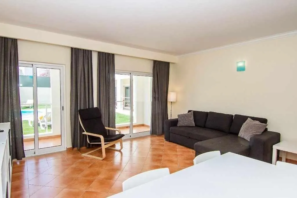 Sunhome Casas De Ferias Em Portimão Casa de hóspedes