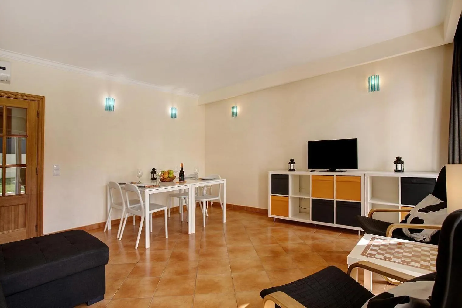 Sunhome Casas De Ferias Em Portimão Casa de hóspedes