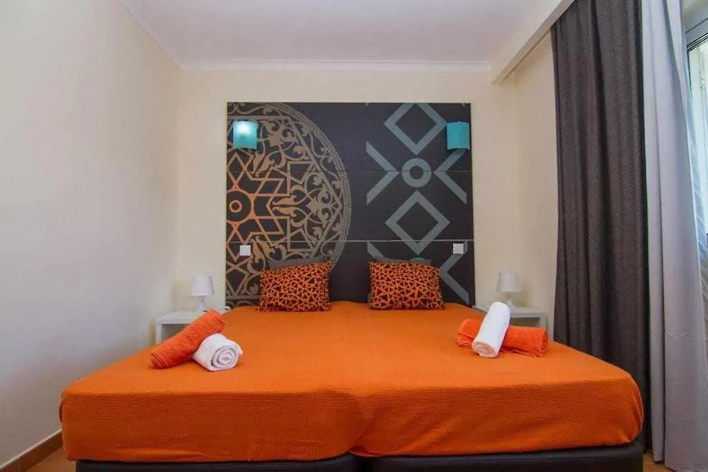Sunhome Casas De Ferias Em Portimao Guest house